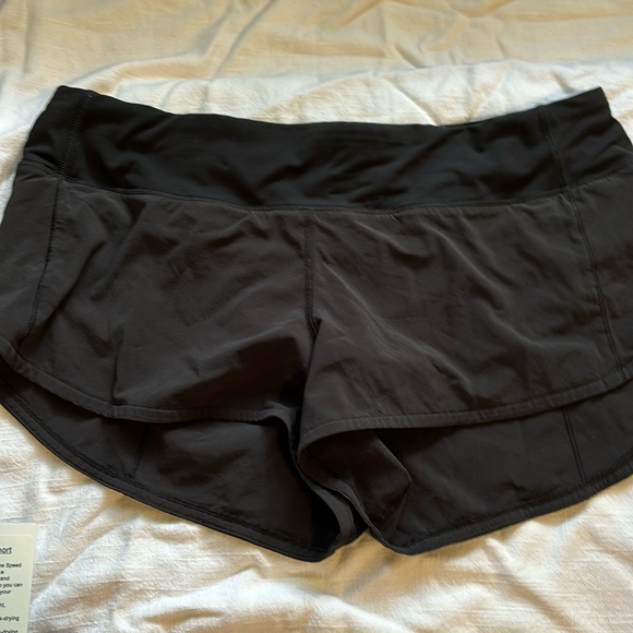 LULULEMON SPEED UP LR SHORT 2.5” LINED - Picture 1 of 5